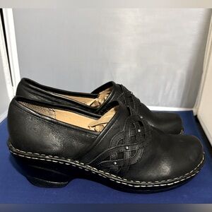 Softspots shoes/clogs sz 11